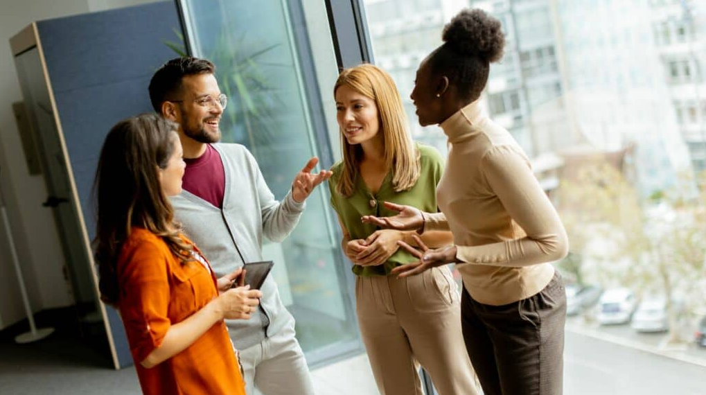 Collaborating Nearshore Teams for Custom Software